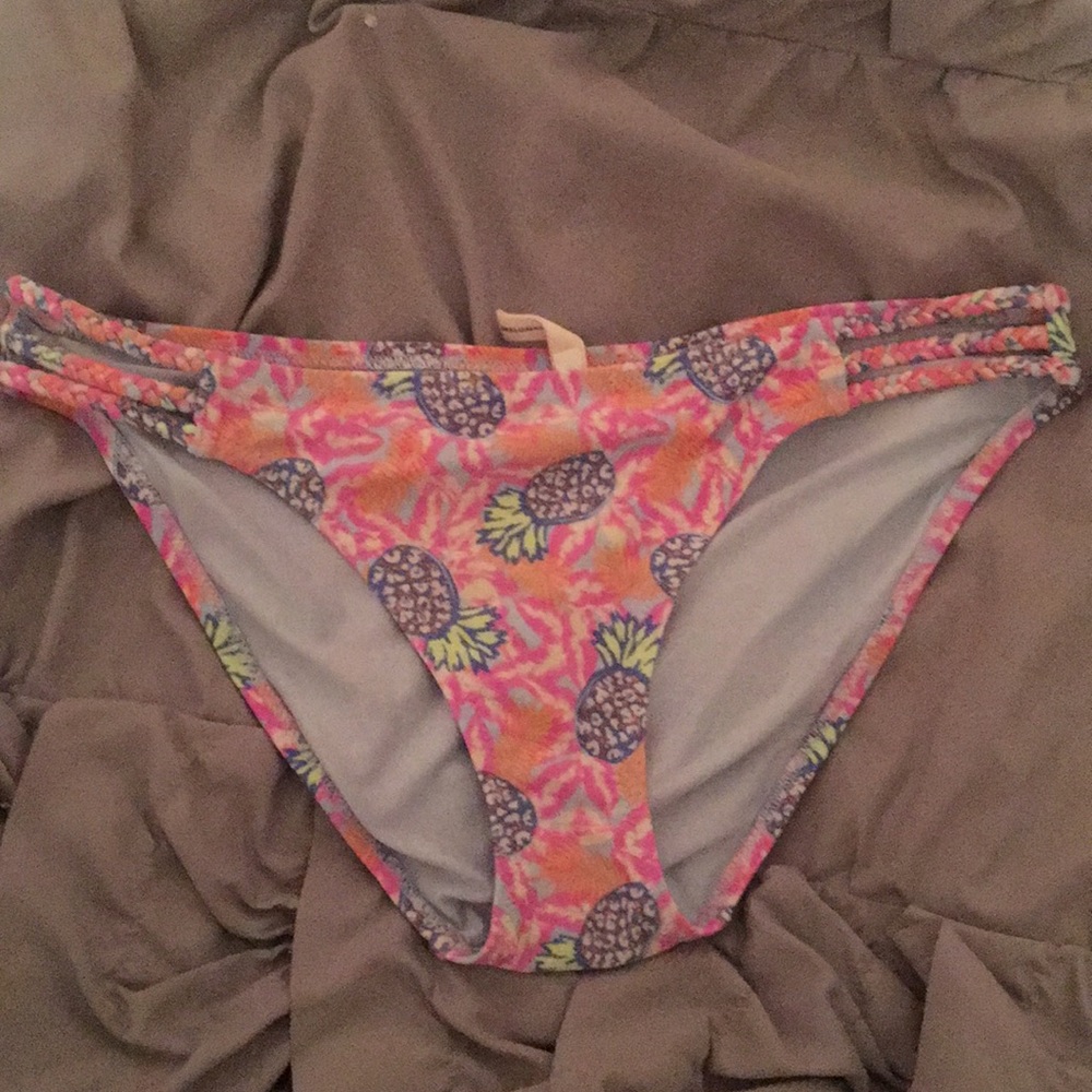 American Eagle Bathing Suit Bottoms. NWOT